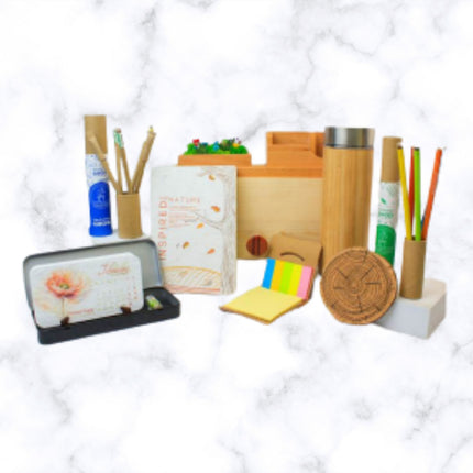Premium Forest Gift Set With Thermal Sensor Bottle and Plantable Essentials